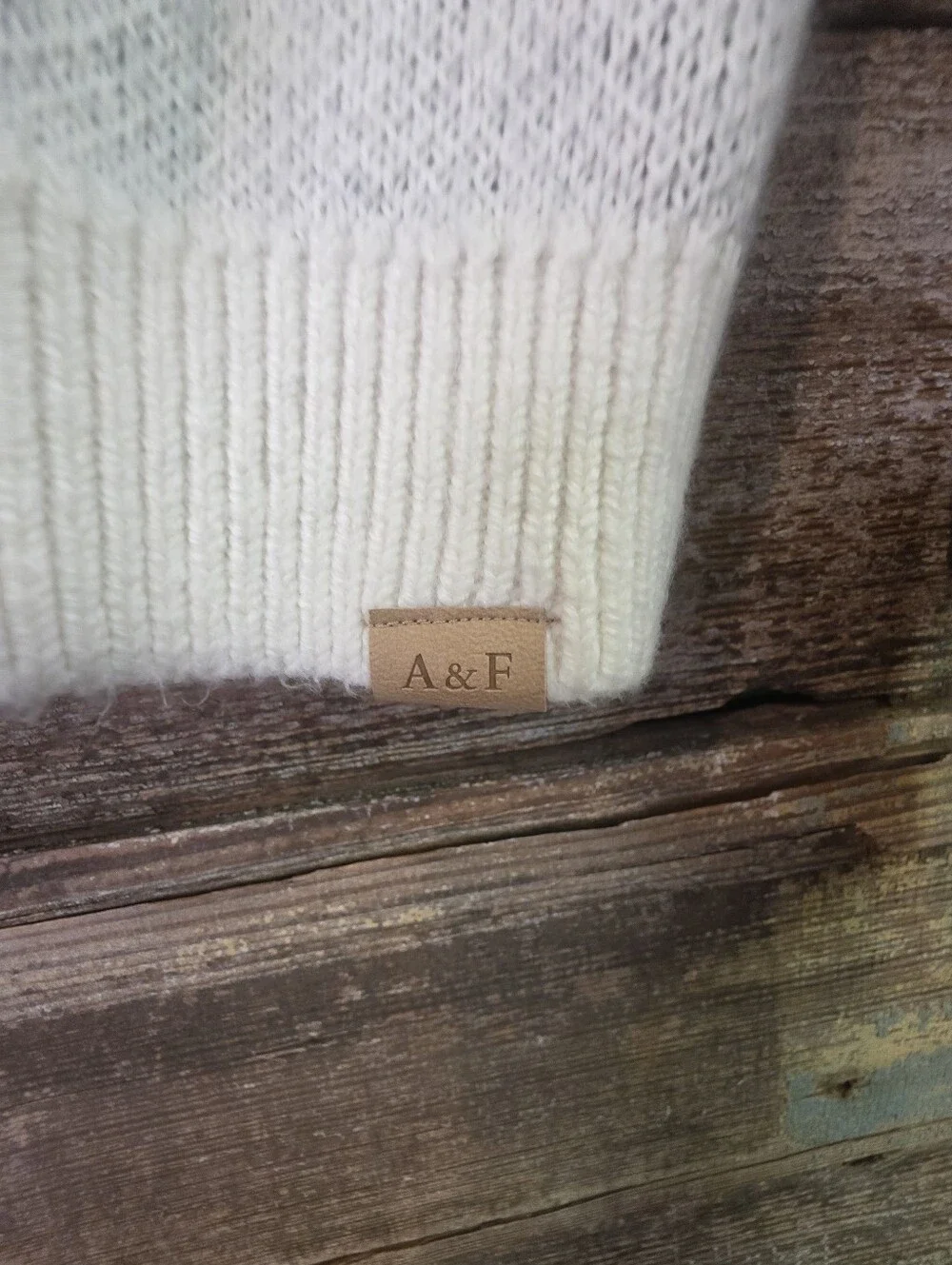 Abercrombie & Fitch nwt abercrombie